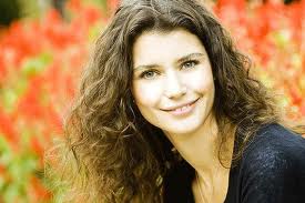 BEREN SAAT’TEN SÜRPRİZ KARAR